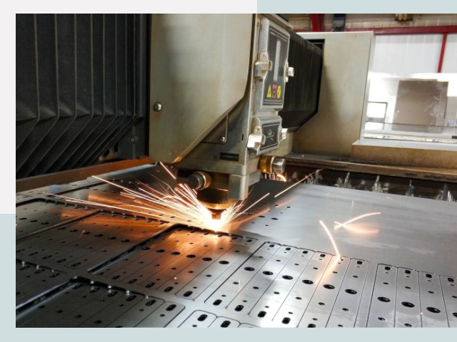 Лазерная резка металла в Уфе от 617 руб.